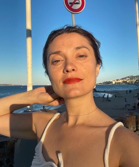 Nahá fotka uniklých OnlyFans od Spencer Grammer