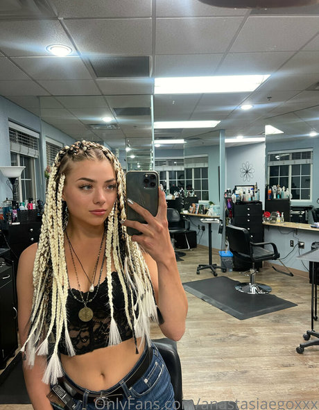 Naken läckt OnlyFans-bild av Anastasiaegoxxx