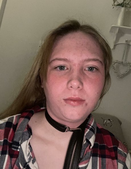 Naken läckt OnlyFans-bild av Roselizzy200345
