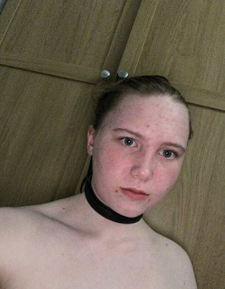 Alasti lekkinud OnlyFans-i pilt Roselizzy200345