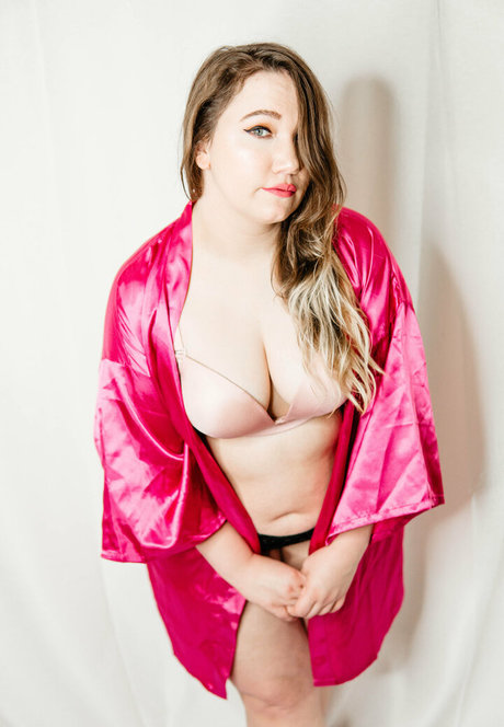 Gwenpie OnlyFans泄露裸照
