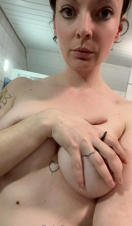 Foto nua vazada do OnlyFans de Zaryaz
