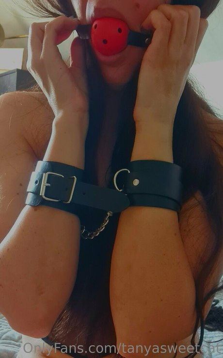 Nahá fotka uniklých OnlyFans od Tanyasweetcat