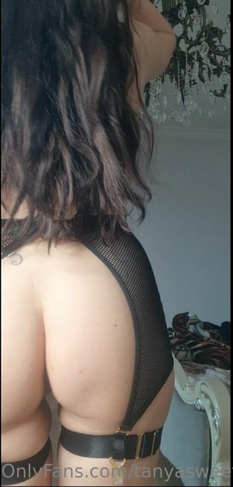 Обнаженная фотография утечки OnlyFans от Tanyasweetcat