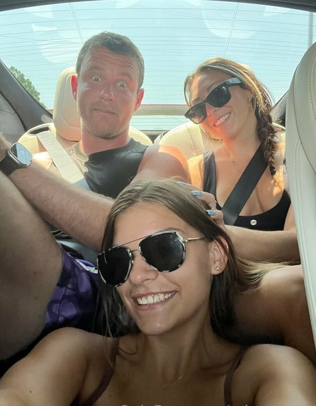 Nahá fotka uniklých OnlyFans od Raynaroseetv