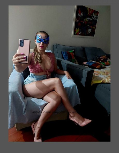 Nahá fotka uniklých OnlyFans od Nilenihot
