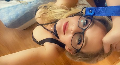 Naken lekkede OnlyFans-bilde av Misstiffany420