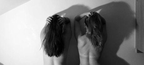 Naken läckt OnlyFans-bild av Scarlett And Lexi