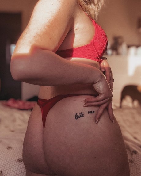 Nahá fotka uniklých OnlyFans od  