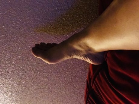Naken läckt OnlyFans-bild av Lovely Chanels Feet