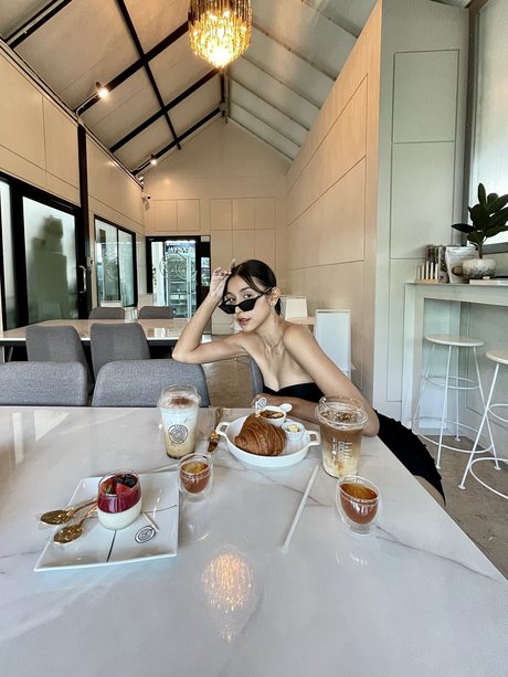 Naken lekkede OnlyFans-bilde av Chidsanucha Budsart