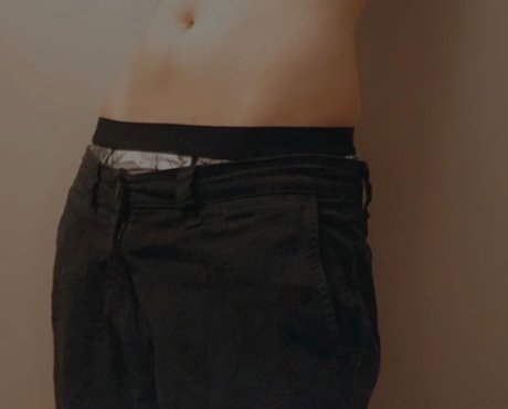 Naken lekkede OnlyFans-bilde av Punkpuppy