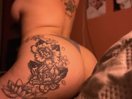 Naken lekkede OnlyFans-bilde av Mexi Moreno