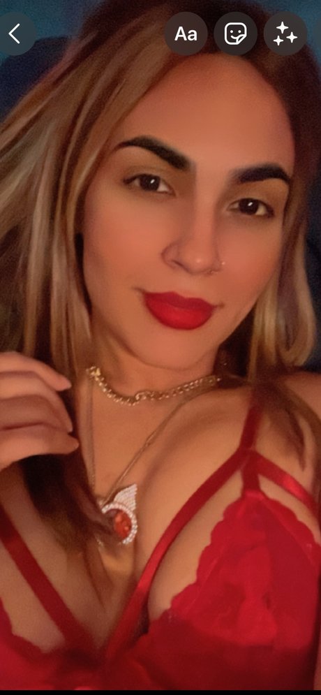 Naken lekkede OnlyFans-bilde av Stephany