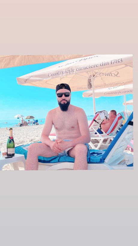 Обнаженная фотография утечки OnlyFans от Marius   Vip      