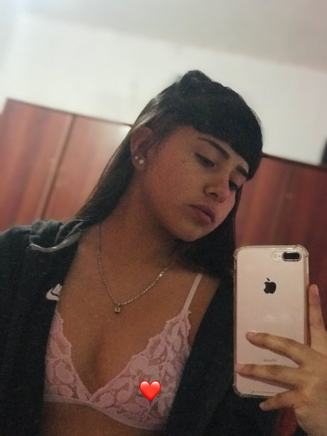 Naken lekkede OnlyFans-bilde av Guadalupe