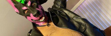 Nahá fotka uniklých OnlyFans od Izzy T Aka Pup Silo