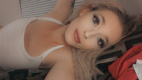 Naken lekkede OnlyFans-bilde av Kim