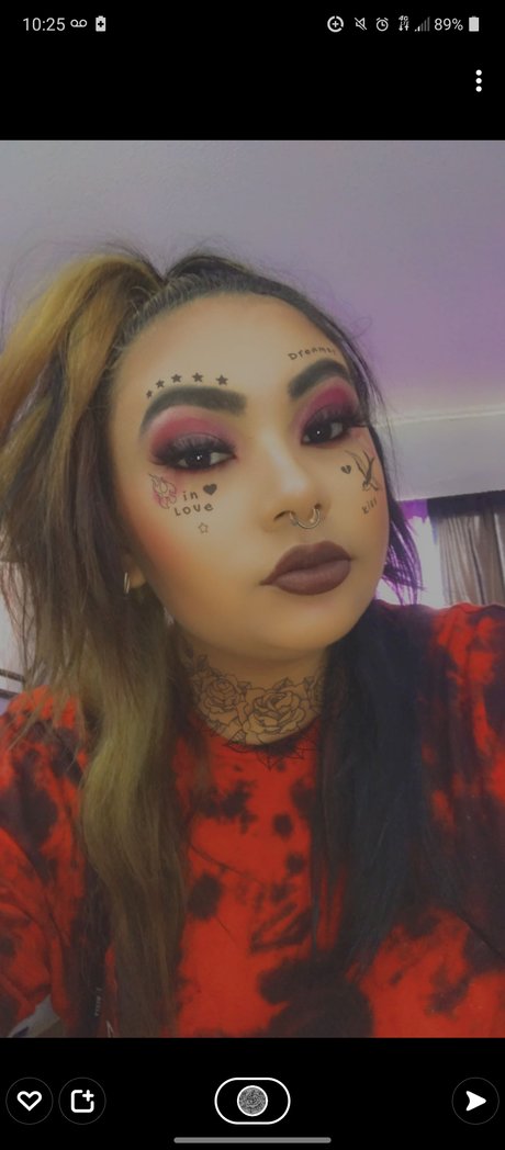 Naken lekkede OnlyFans-bilde av Selina Salazar
