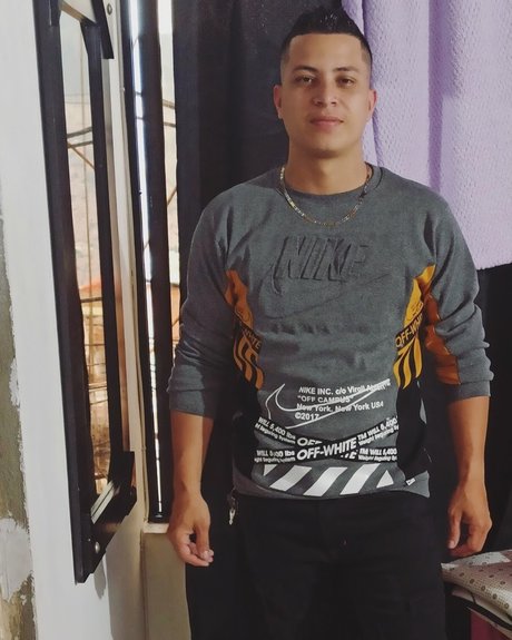 Foto nua vazada do OnlyFans de Ricomazo
