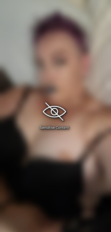 Naken läckt OnlyFans-bild av Mx Reign