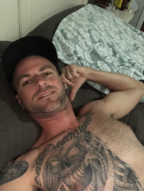 Naken lekkede OnlyFans-bilde av Oceanfisher