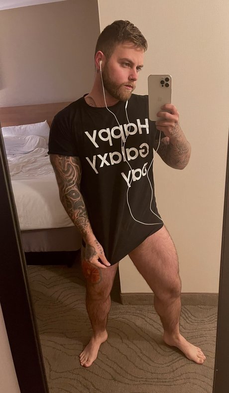 Naken lekkede OnlyFans-bilde av Jay