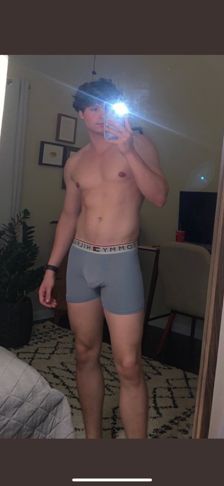 Naken läckt OnlyFans-bild av Watercolourboy