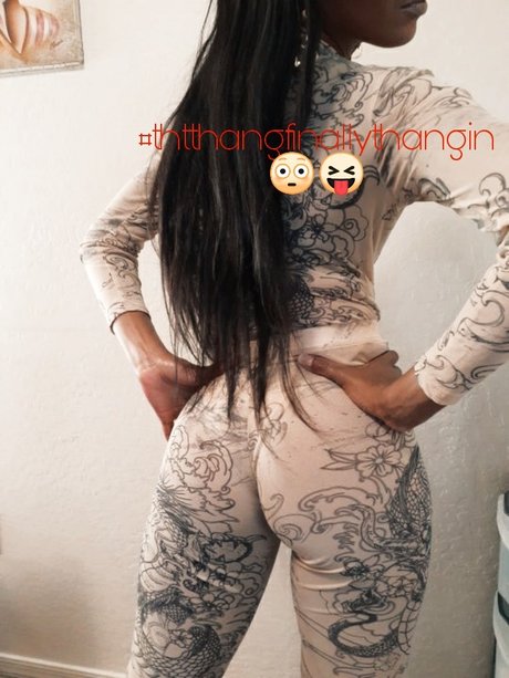 Nahá fotka uniklých OnlyFans od Rough