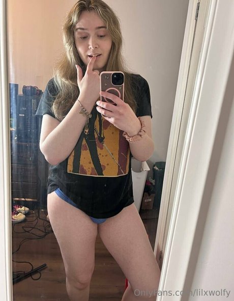 Lilxwolfy