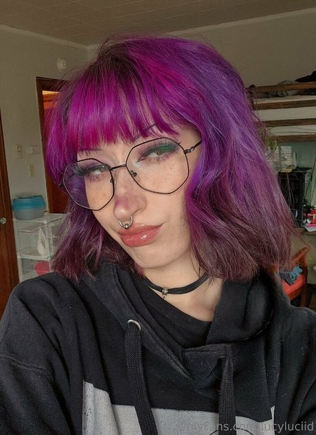 Naken lekkede OnlyFans-bilde av Lucyluciid