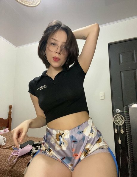 Nahá fotka uniklých OnlyFans od Ludealmeidaa