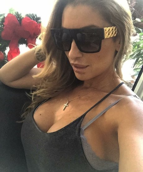 Jessica Canizales