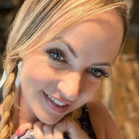 Foto desnuda filtrada de OnlyFans de Hxllywxxdz