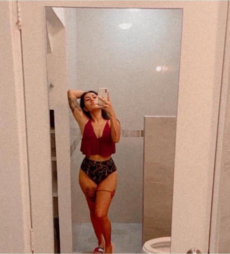 Naken lekkede OnlyFans-bilde av Patricia 