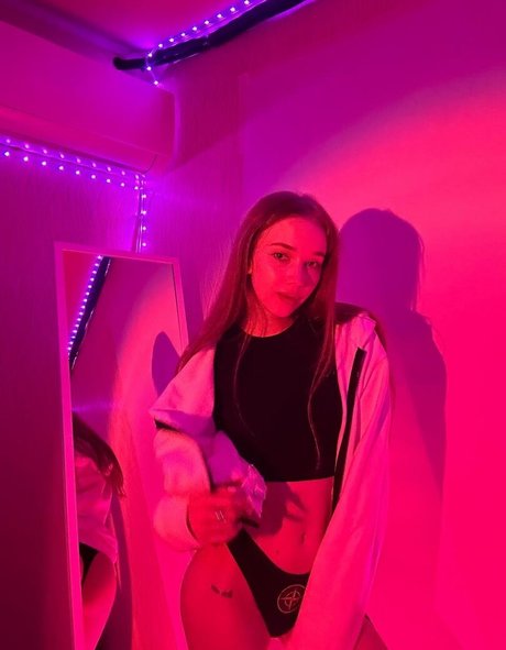 Naken lekkede OnlyFans-bilde av Yglichh