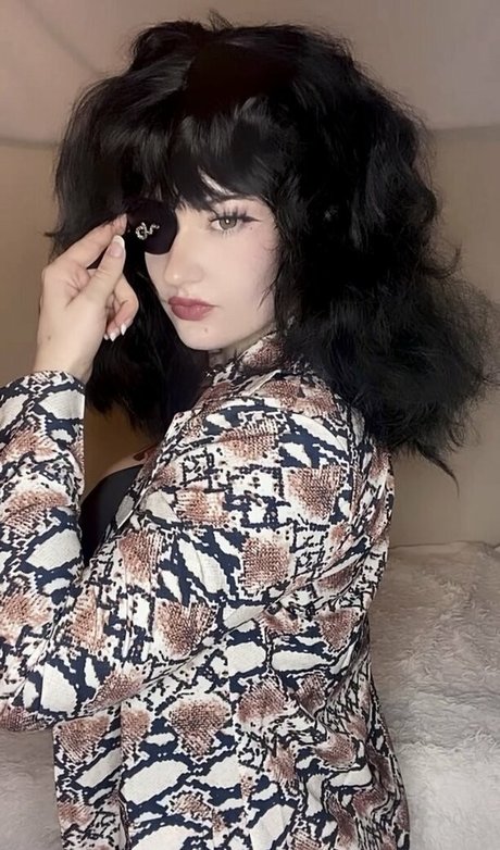 Venomwifey