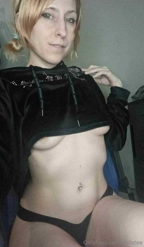 Gh0stee OnlyFans 유출 누드 사진