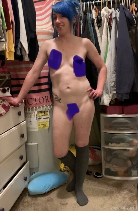 Nahá fotka uniklých OnlyFans od Yogababybeth