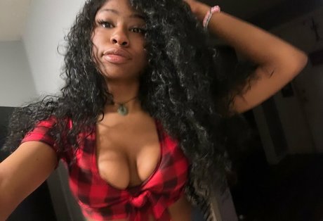 Nahá fotka uniklých OnlyFans od Rwtarded