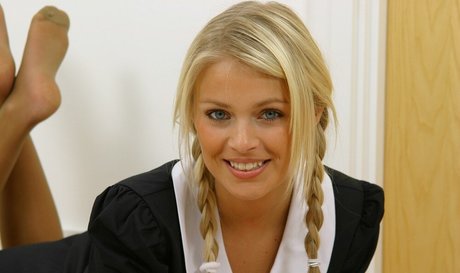 Naken lekkede OnlyFans-bilde av Danni Wells