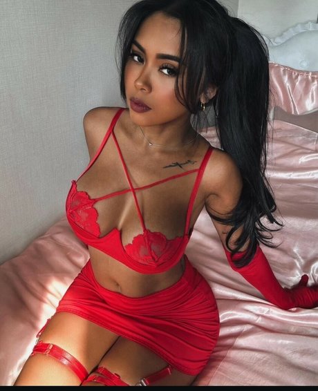 Nahá fotka uniklých OnlyFans od Eversunneva