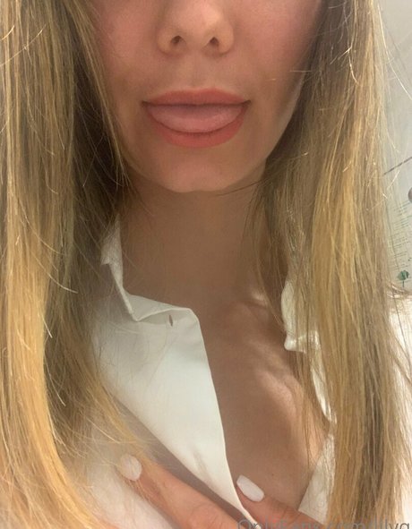 Naken lekkede OnlyFans-bilde av Lilyq