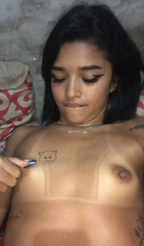 Alaston vuotanut OnlyFans-kuva Karen Silva