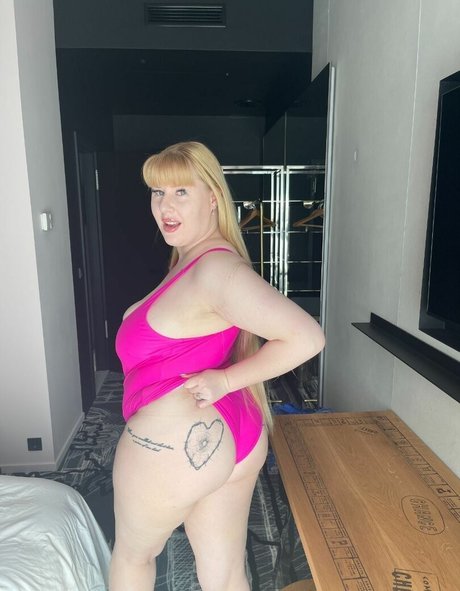 Naken lekkede OnlyFans-bilde av Caylasnow
