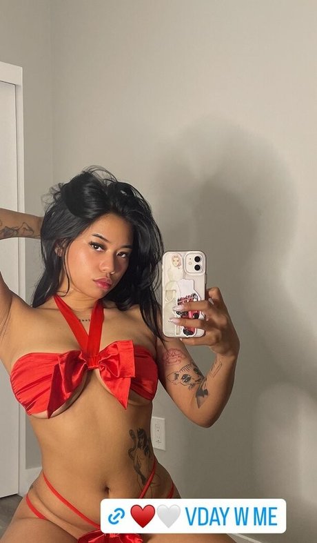 Naken lekkede OnlyFans-bilde av Lil6uapoo