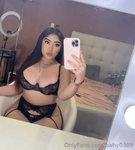 Naken lekkede OnlyFans-bilde av Pattyyg