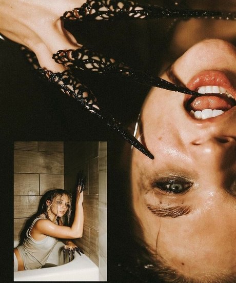 Nahá fotka uniklých OnlyFans od Julia Hart