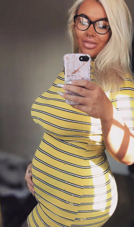 Nicole Barker