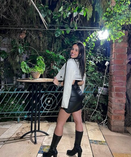 Nahá fotka uniklých OnlyFans od May Cohen